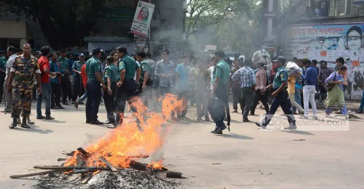 জবিতে ছাত্র ধর্মঘটের ডাক