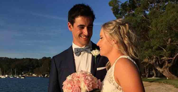 Mitchell Starc ties the knot with girlfriend Alyssa Healy 