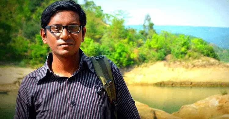 বাজারে সুমন্তের প্রথম আবৃত্তি অ্যালবাম