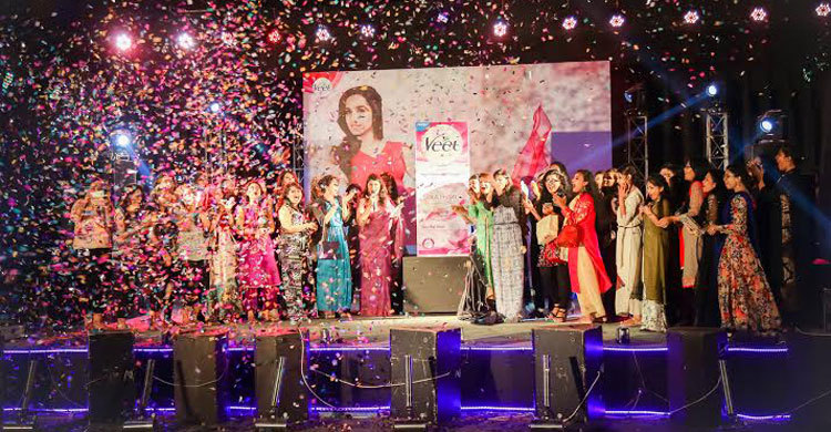 কক্সবাজারে ‘গার্লস অন দ্যা গো-বাংলাদেশ’ ট্রিপ