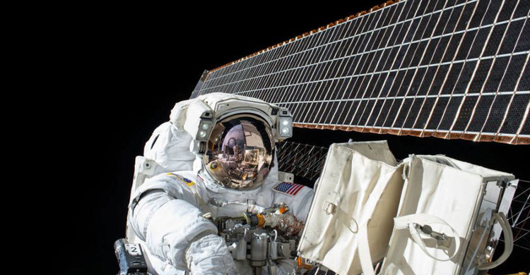 NASA sees record number of astronaut applications