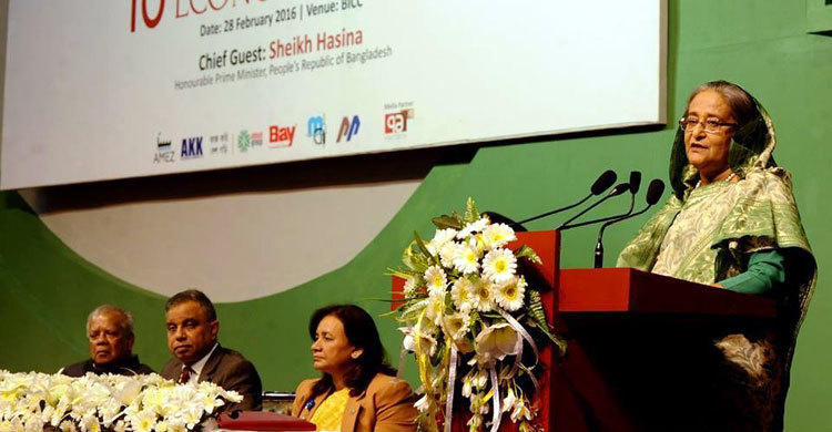 100 industrial zone soon: PM