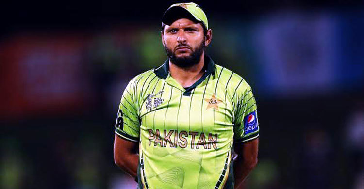 আফ্রিদির সমালোচনায় জাভেদ মিয়াদাদ 