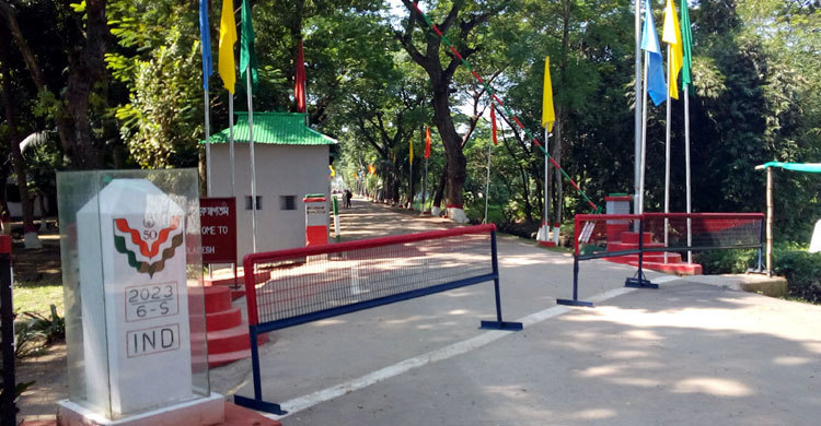 রোববার আখাউড়া স্থলবন্দরে আমদানি-রফতানি বন্ধ