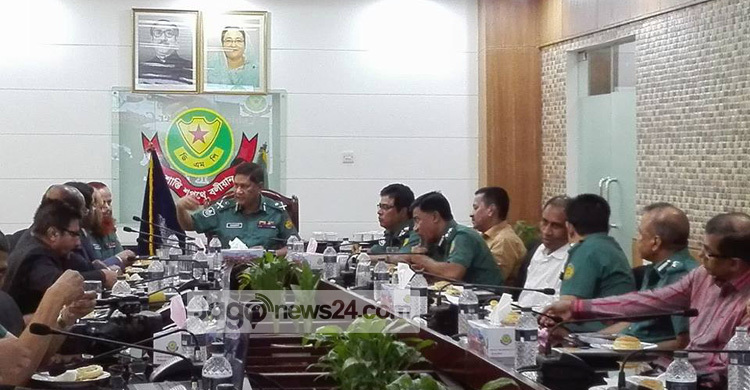 মানুষের মধ্যে এখনো পুলিশ ভীতি রয়েছে : ডিএমপি কমিশনার