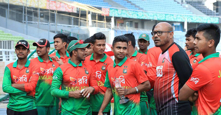 তৃতীয় হয়ে খুশি বাংলাদেশ দলের কোচ