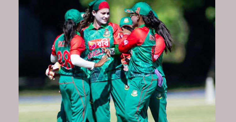 ভারতের উড়ন্ত সূচনায় চাপে বাংলাদেশ