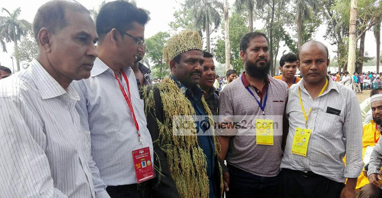 চলছে বিরতি, দ্বিতীয় অধিবেশন ৩টায়