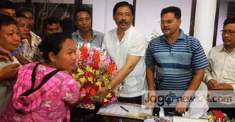 বান্দরবানে জেএসএস ছেড়ে ২২ জনের আ.লীগে যোগদান