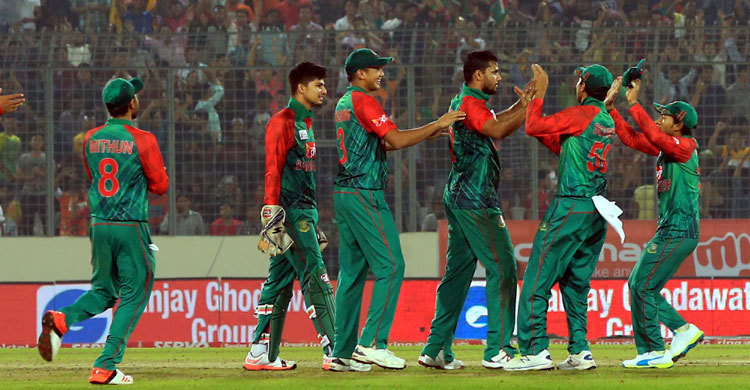 সন্ধ্যায় পাকিস্তানের বিপক্ষে মাঠে নামছে বাংলাদেশ