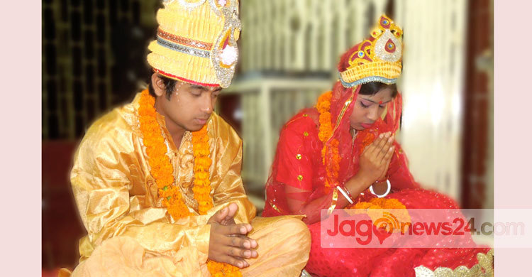 মন্দিরে ‘ভ্যালেন্টাইন বিয়ে’