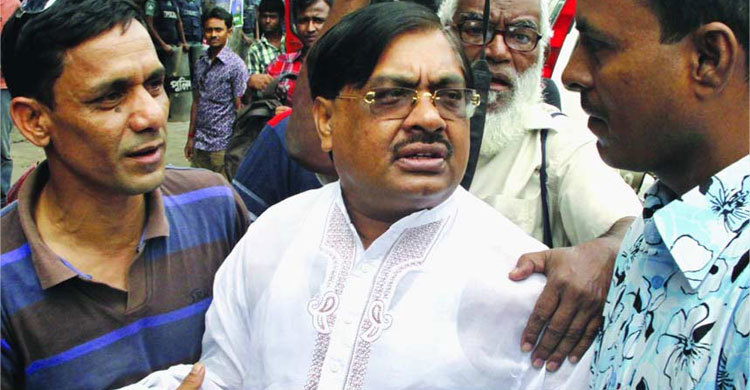 বুলুসহ ১৭ জনের বিরুদ্ধে গ্রেফতারি পরোয়ানা