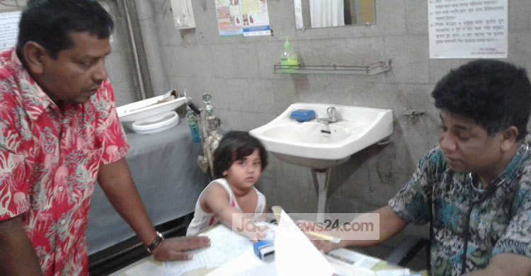 দিনে গরম রাতে ঠান্ডা : অসুখে বিসুখে ভুগছে শিশুরা