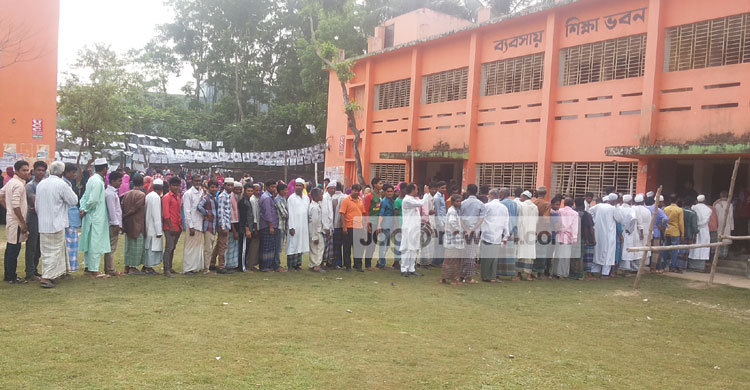 আজ নাঙ্গলকোট পৌরসভা নির্বাচন