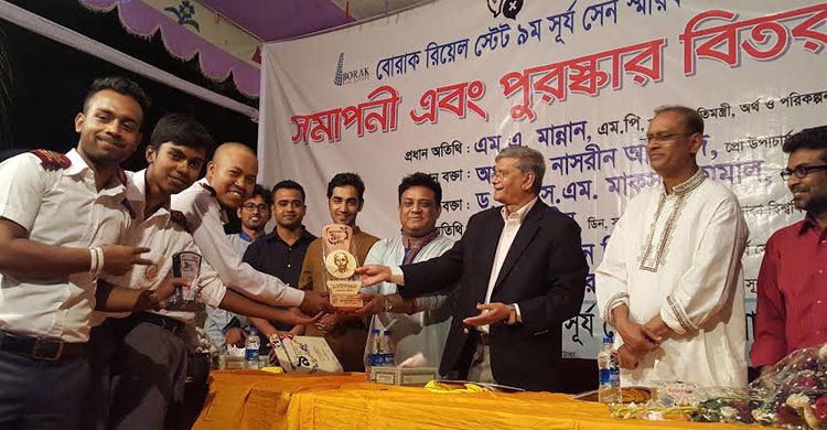 ‘ঢাবির অমর একুশে হল’ বির্তকে চ্যাম্পিয়ন