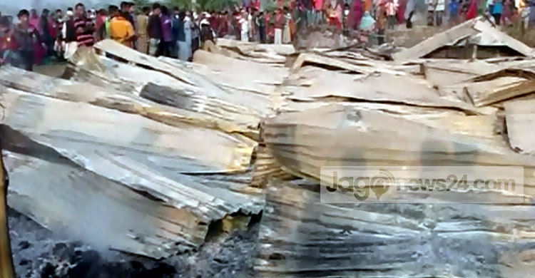 ভাঙ্গায় মুরগীর খামারে আগুন : নিহত ১