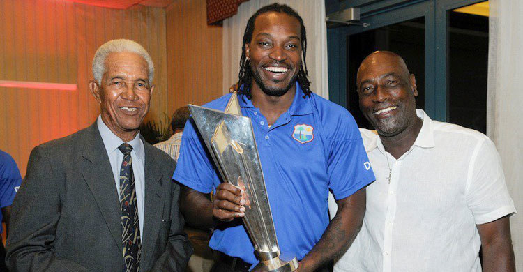 আনন্দ দিতেই টি-টোয়েন্টি খেলেন গেইল!