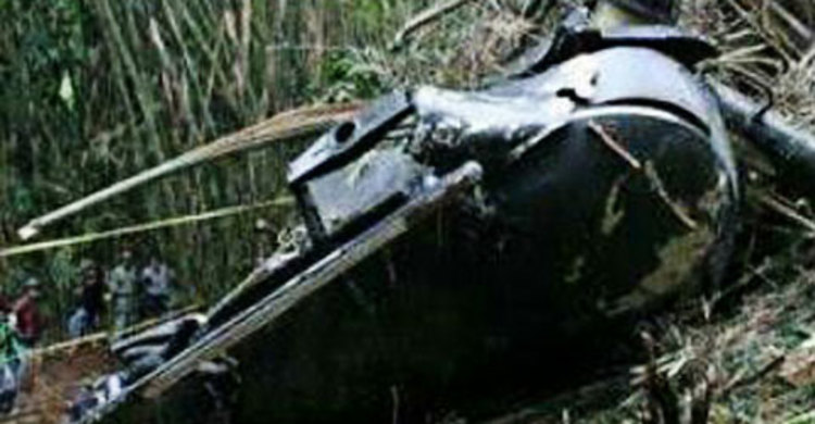 ইন্দোনেশিয়ায় সামরিক হেলিকপ্টার বিধ্বস্ত : নিহত ১৩