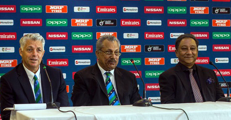 অস্ট্রেলিয়ার কাছে এতটা অসহায় আইসিসি!