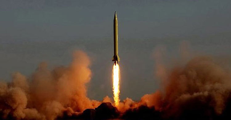 নতুন ক্ষেপণাস্ত্রের পরীক্ষা চালালো ইরান 