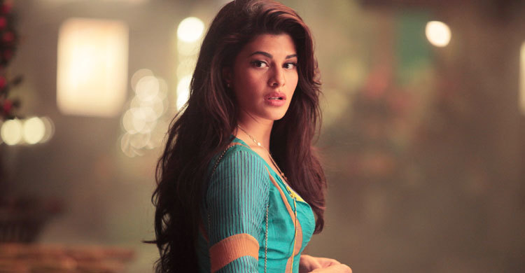 বাহরাইন রাজপুত্রের সঙ্গে গোপন প্রেমে জ্যাকলিন! 