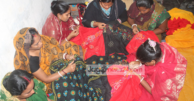 নারীদের উন্নয়নে কাজ করছেন রোমেনা বেগম