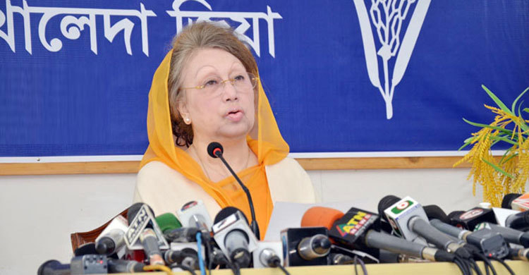 কাউন্সিলে বঙ্গবন্ধুর প্রতি খালেদার শ্রদ্ধা