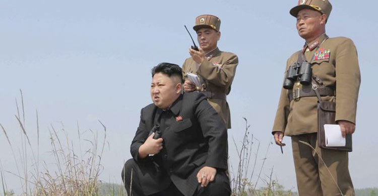 পারমাণবিক অস্ত্র ব্যবহারে প্রস্তুত উত্তর কোরিয়া