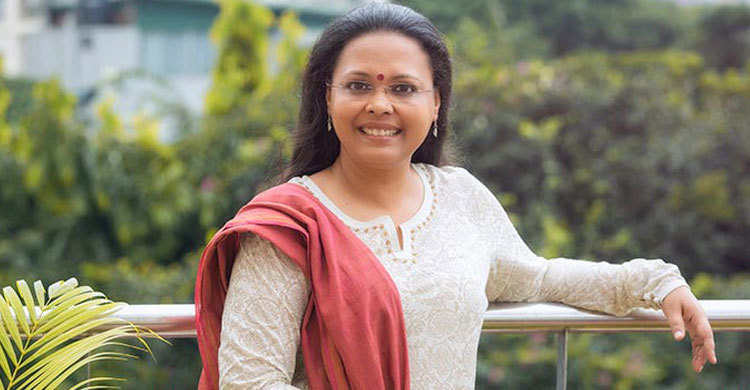 এখন গায়ক-গায়িকাদের মধ্যে প্রচুর হিংসে 