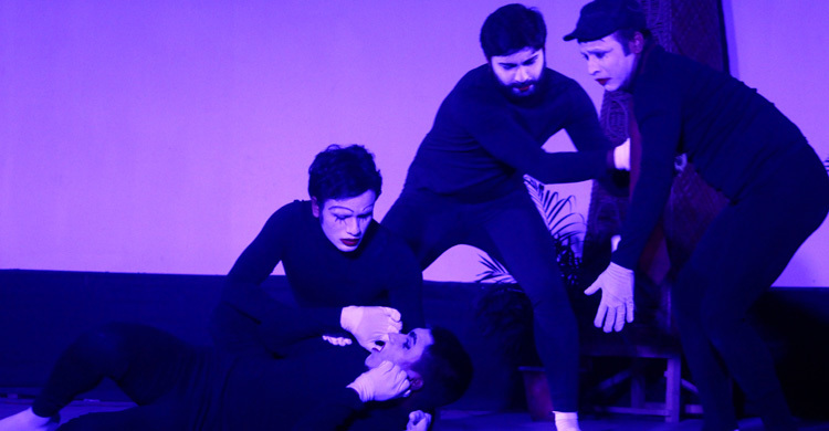 তিন প্রদর্শনী নিয়ে মাইম আর্ট