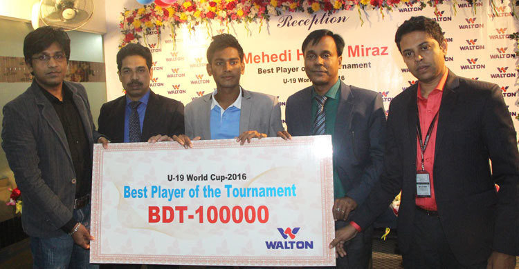 মিরাজকে সংবর্ধনা দিল ওয়ালটন