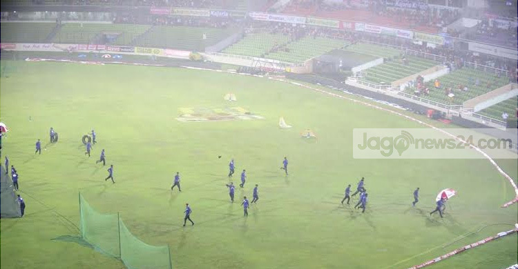 রাত সাড়ে ৮টা পর্যন্ত অপেক্ষা