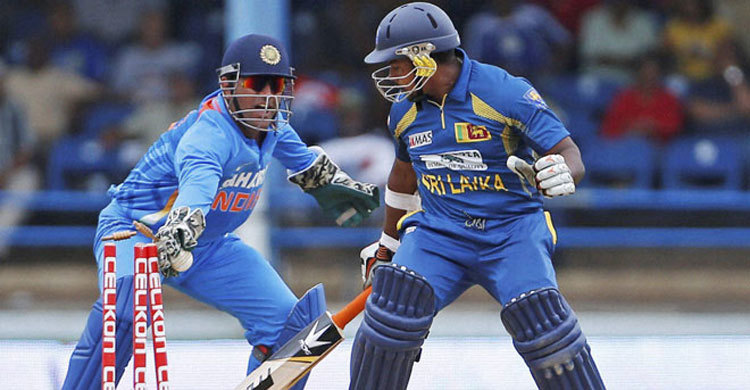 আইনস্টাইনের তত্ত্ব ভুল প্রমাণ করলেন ধোনি! (ভিডিও)