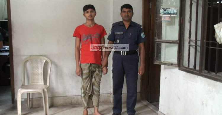 রূপগঞ্জে শেকলে বাঁধা তাঁতি উদ্ধার : নির্যাতনকারী গ্রেফতার