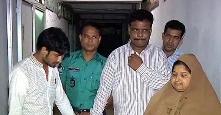 ২৫ চক্রের তত্ত্বাবধানে দেহ ব্যবসা ও নারী বেচাকেনা