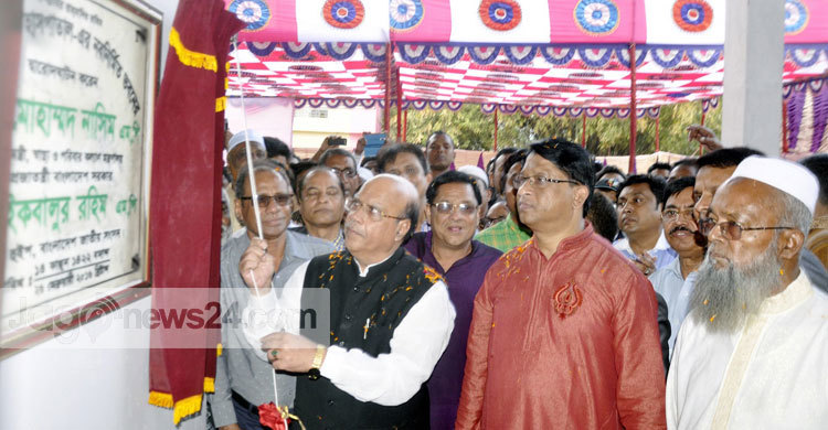 খিচুড়ি মার্কা দলে পরিণত হয়েছে বিএনপি : নাসিম