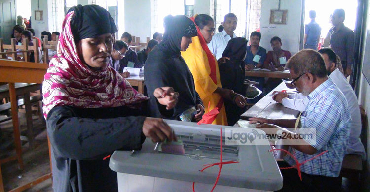 কবিরহাটে আরো একটি কেন্দ্রের ভোটগ্রহণ স্থগিত