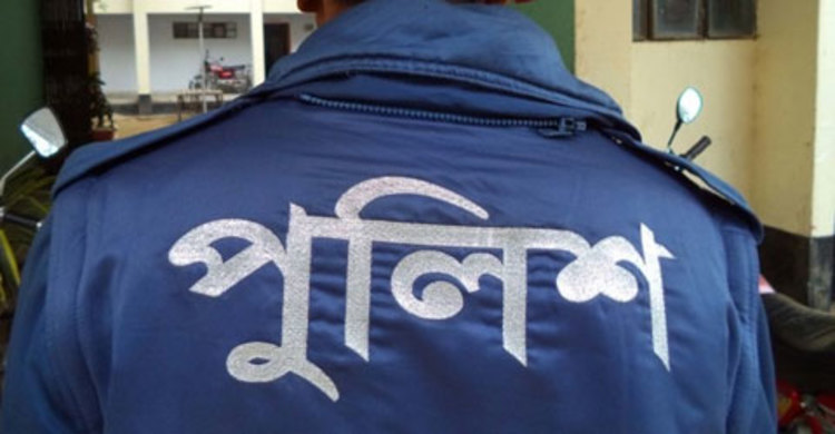 ট্রাকের পেছনে মাইক্রোবাসের ধাক্কা : এএসআই নিহত