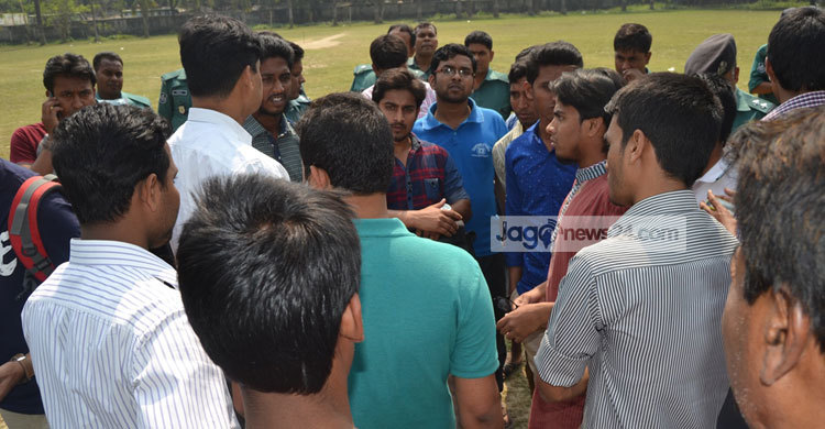 রাবিতে বহিরাগতদের সঙ্গে ছাত্রদের সংঘর্ষ