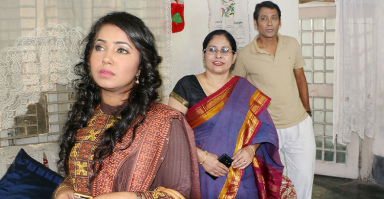 শুক্রবারে আসছে রেজানুর রহমানের সাইরেন