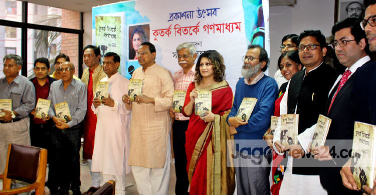 জেনে বুঝেই শহীদদের সংখ্যা নিয়ে বিতর্কিত বক্তব্য দিয়েছেন খালেদা