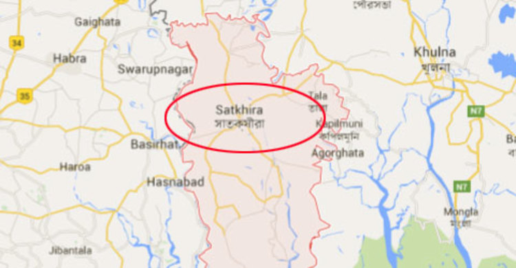 সাতক্ষীরায় ইউপি চেয়ারম্যানসহ ৬ জনকে কুপিয়ে জখম