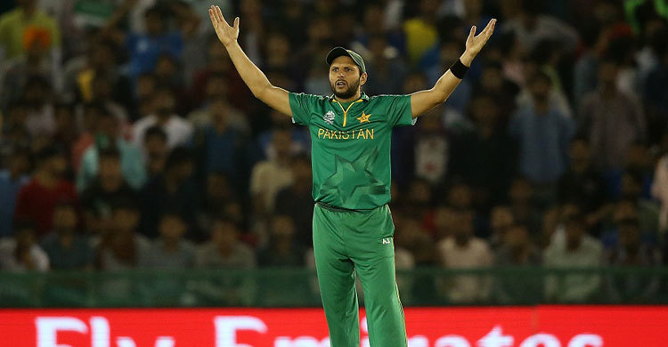 অবসরের কোন চিন্তাই নেই আফ্রিদির!