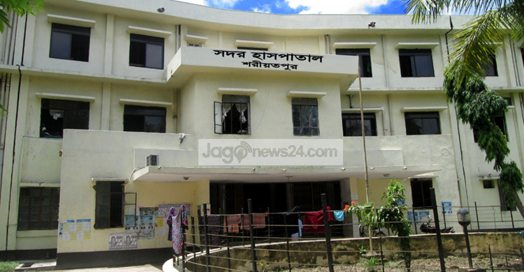 ডেন্টাল সার্জনের বিরুদ্ধে দায়িত্বে অবহেলার অভিযোগ