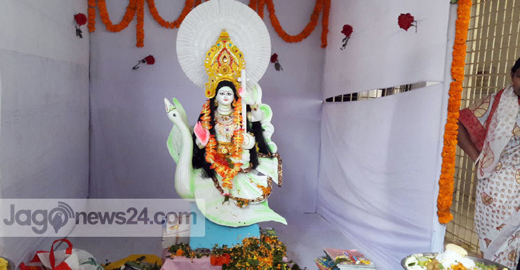 ব্রাহ্মণবাড়িয়ায় অনুষ্ঠিত হচ্ছে সরস্বতী পূজা