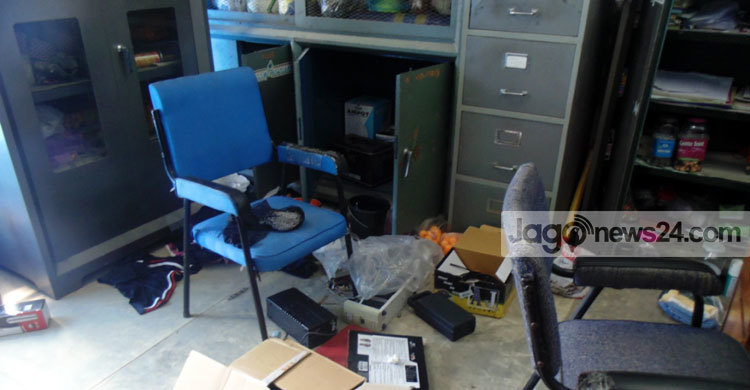 শাবিতে লক্ষাধিক টাকার মালামাল চুরি