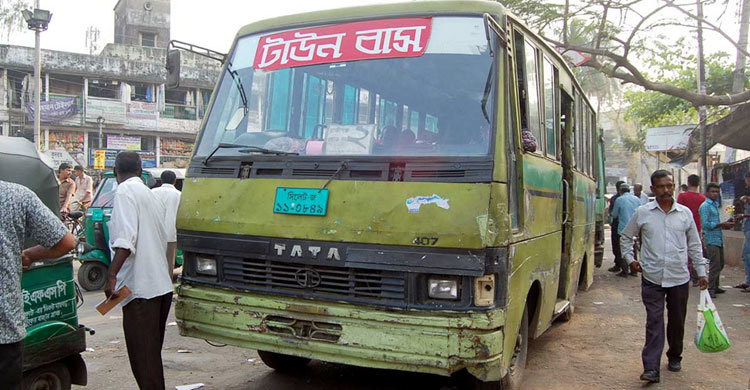 বন্ধ হওয়ার পথে সিলেটের টাউনবাস