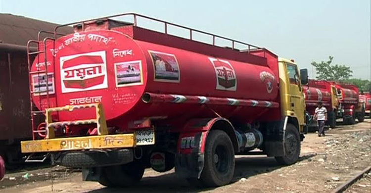 চট্টগ্রামে ট্যাংকলরি ঐক্য পরিষদের ধর্মঘট প্রত্যাহার 