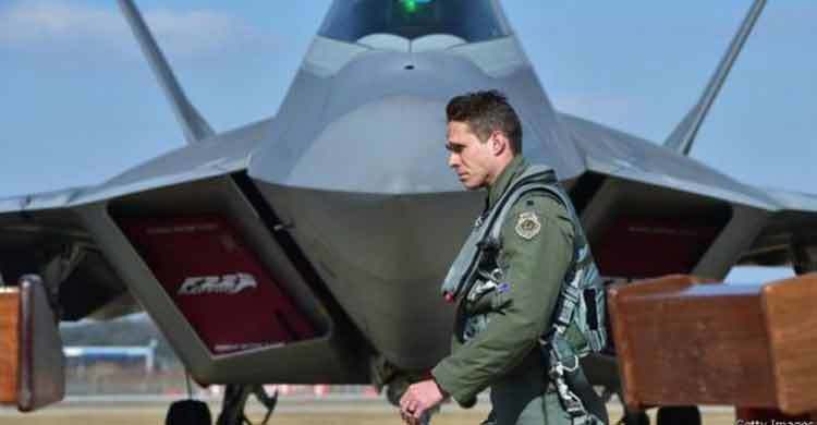 মার্কিন সেনাবাহিনীর তথ্য হ্যাকের অভিযোগ স্বীকার