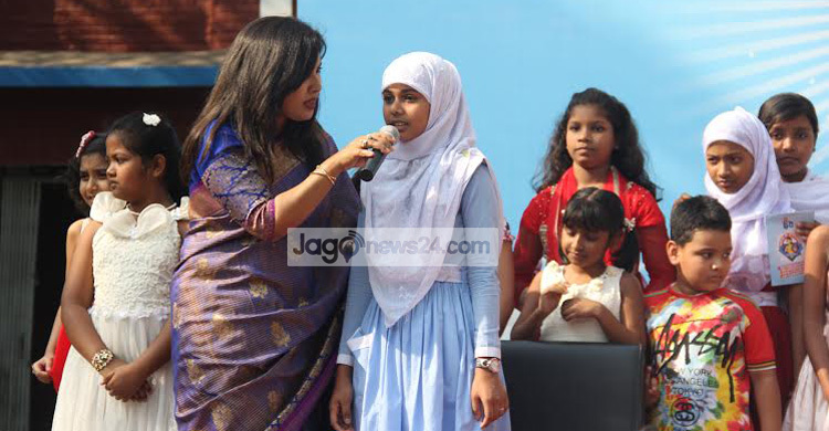 ‘মাই মম ইজ সুপার ওমেন’ শীর্ষক অংকন প্রতিযোগিতা অনুষ্ঠিত